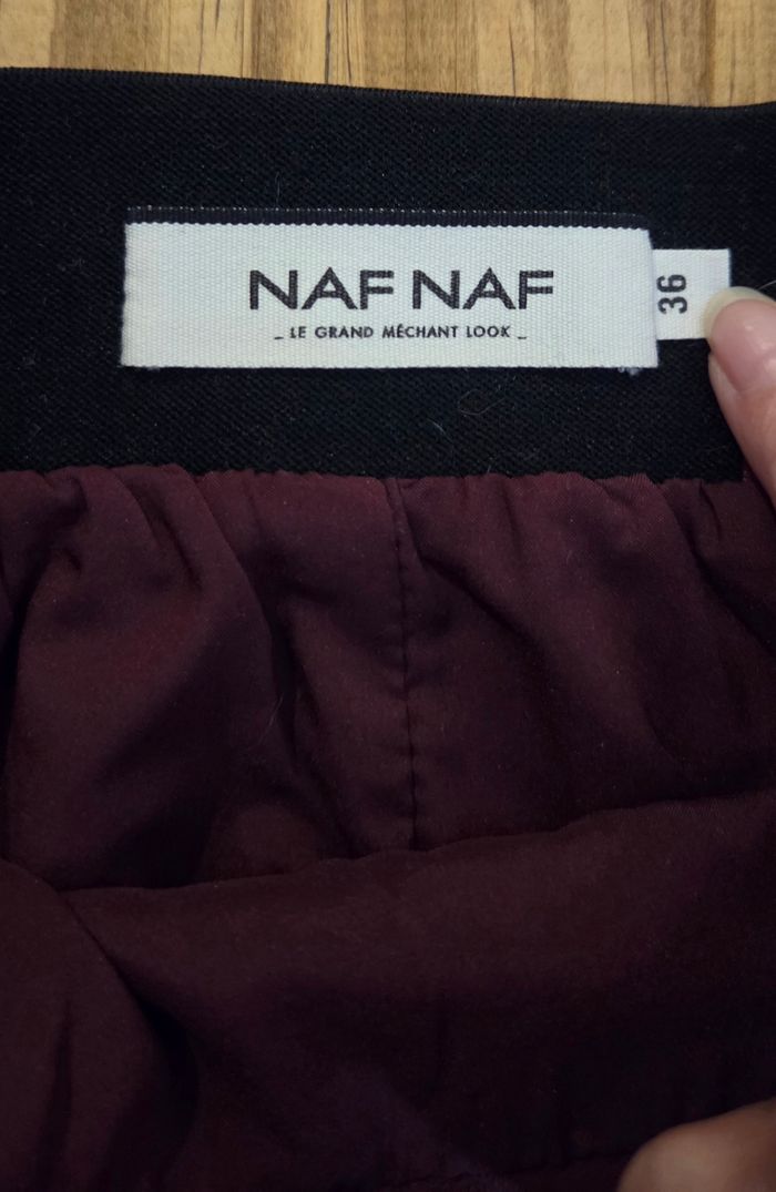 Jupe NAF NAF T.36 – effet cuir bordeaux – taille élastique – chic et tendance – excellent état - photo numéro 7