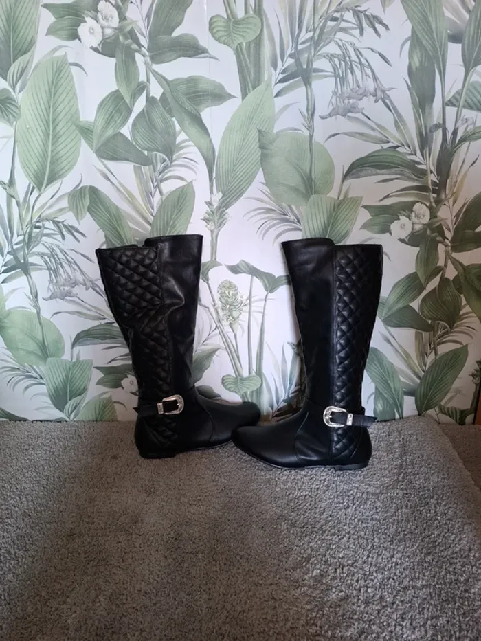 Bottes haute  neuf taille 40 - photo numéro 2