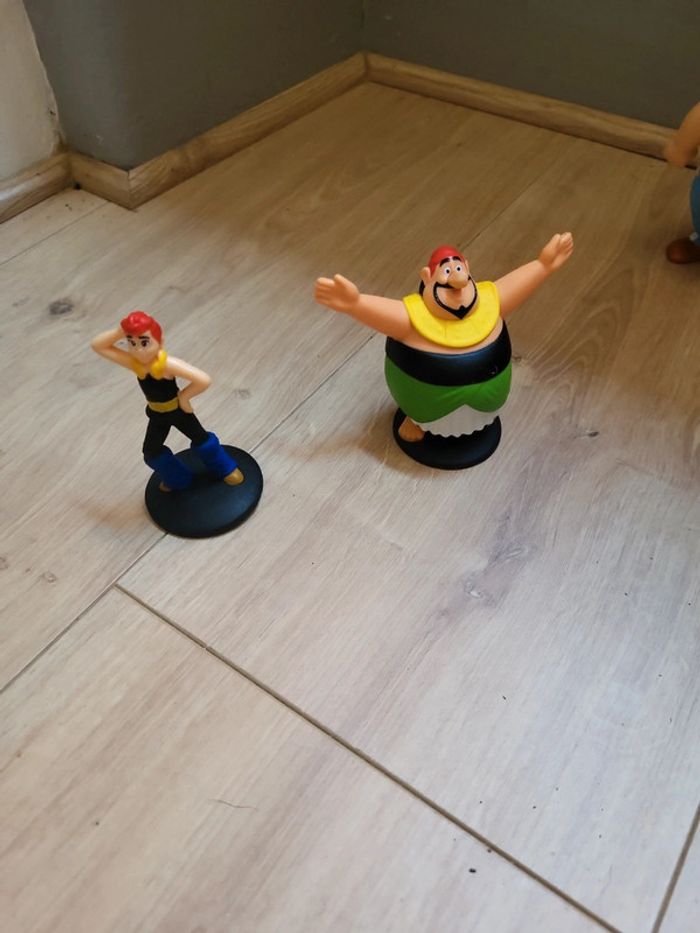 Figurines asterix et obélix - photo numéro 3