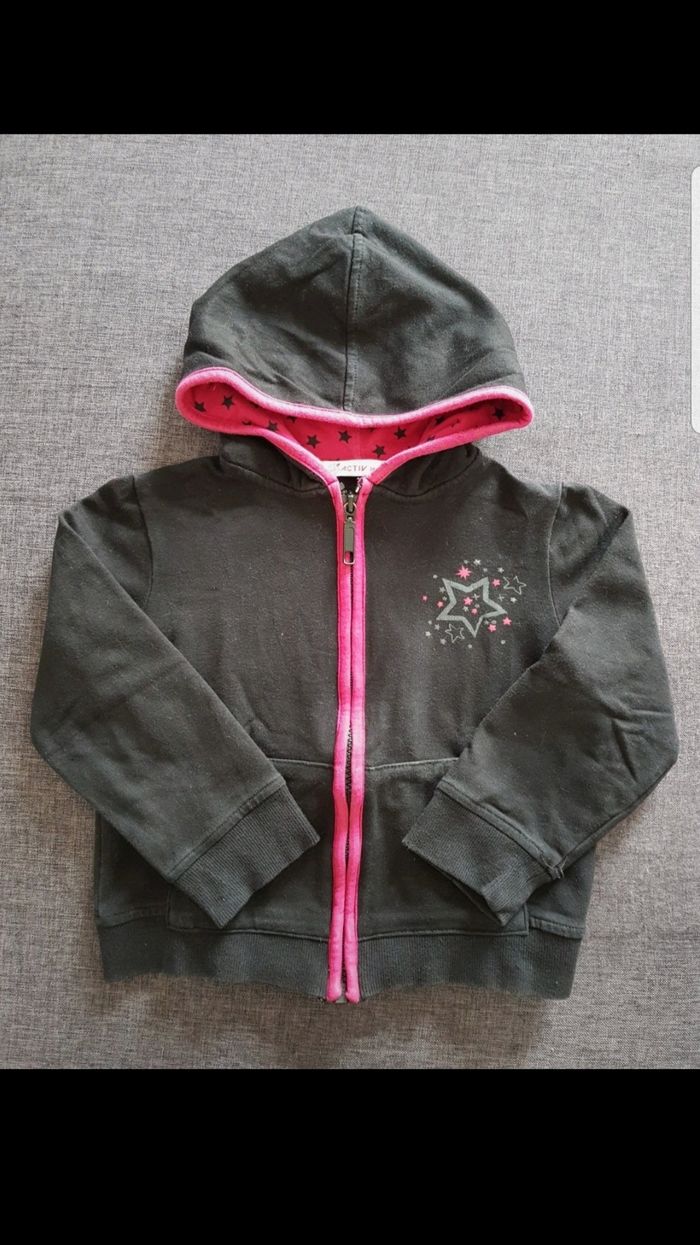 Sweat zippé à capuche enfant fille 5 ans