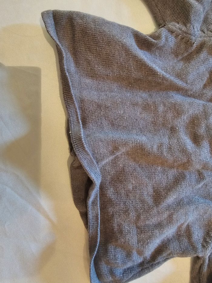 Gilet gris 3 mois - photo numéro 6