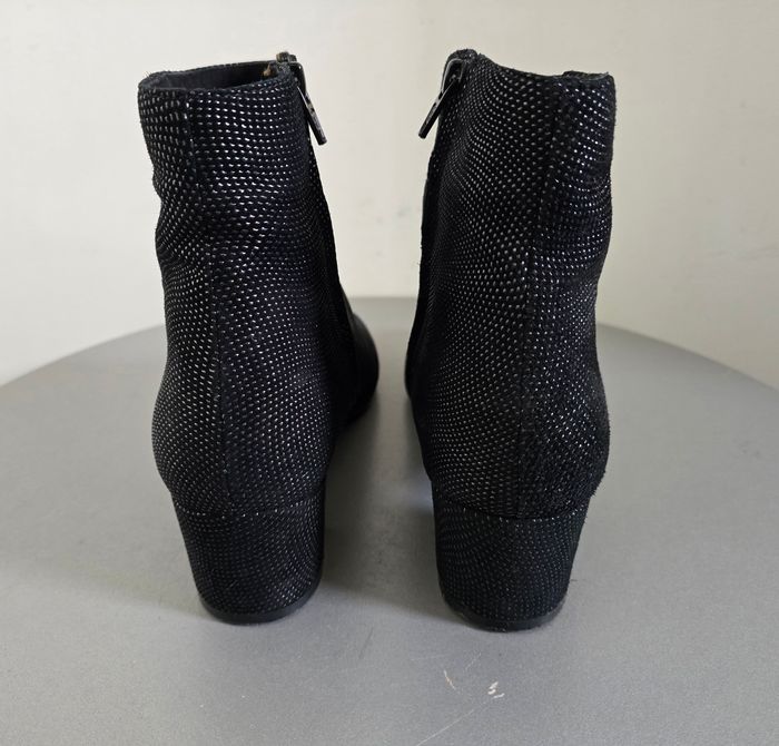 📌 Bottines en Cuir Elégantes avec Détails Accessoire Diffusion - photo numéro 6