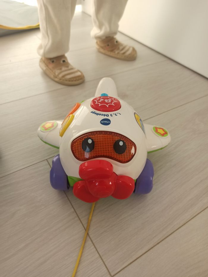 Avion musicale vtech