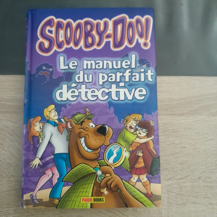 Scooby-Doo ! Le manuel du parfait détective - Panini books
