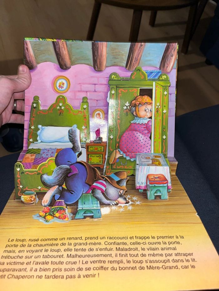 Livre pour enfants pop-up le petit chaperon rouge - photo numéro 2