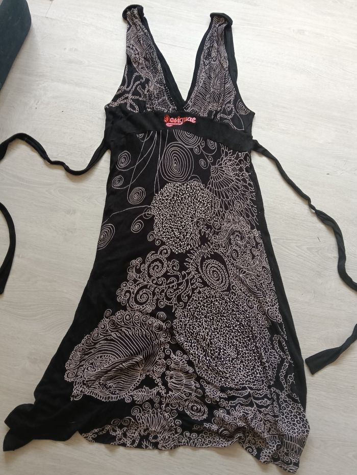 Robe Desigual taille XL