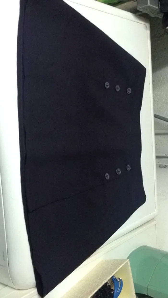 Jupe T42 aubergine Jennyfer