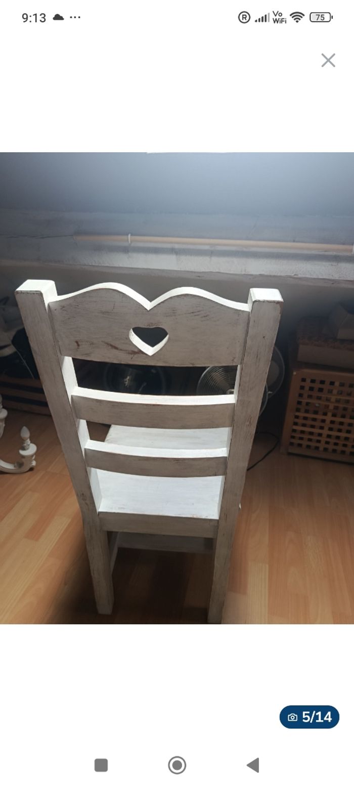 Chaises  salle à manger  et cuisine - photo numéro 5