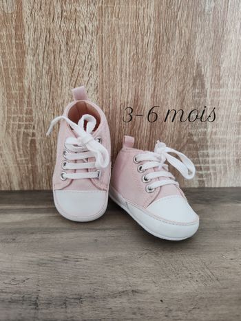 Baskets bébé fille 3/6 mois