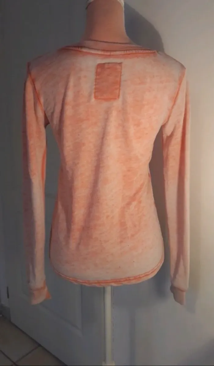 Sweat orange - photo numéro 3