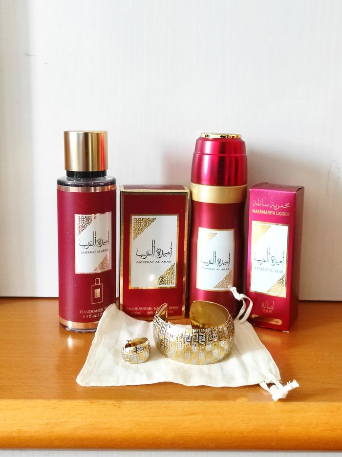 Coffret parfum Princesse d'Arabie et bijoux acier inoxydable (6 pièces) - photo numéro 2