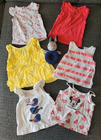 Lot 6 débardeurs 12 mois