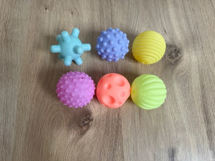 Lot balles éveils sensoriels - photo numéro 3