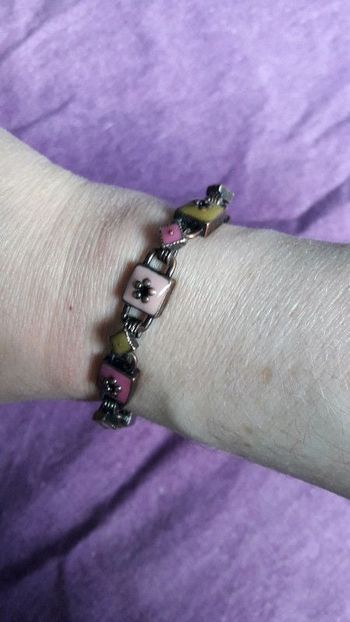 Bracelet fantaisie kaki/rose