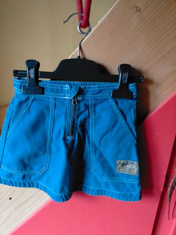 Très jolie jupe Petit Bateau 3 ans