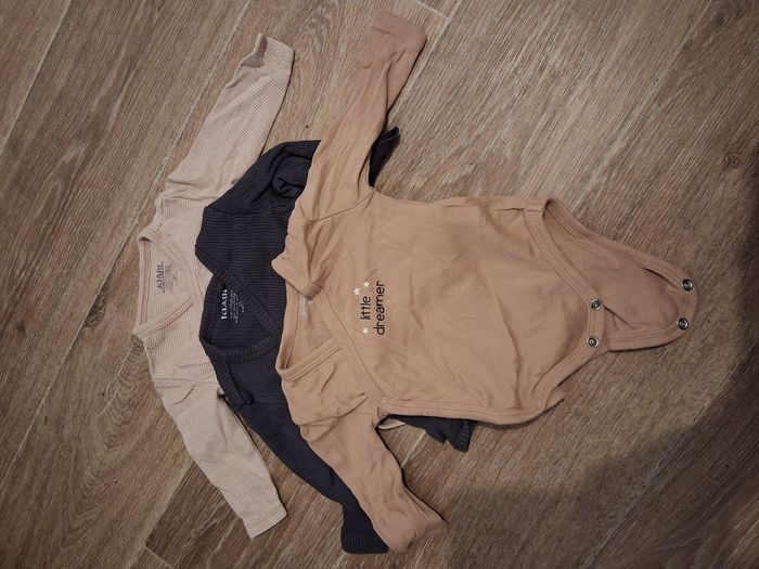 Lot 3 bodies - 3 mois