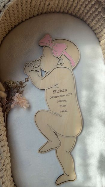 Bébé en bois 
