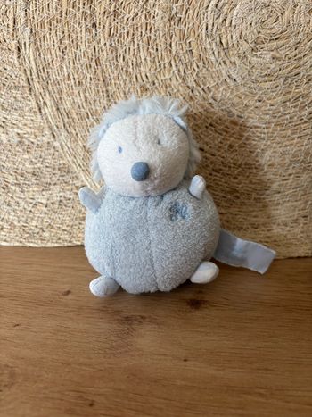 Doudou hérisson bleu blanc tartine et chocolat 