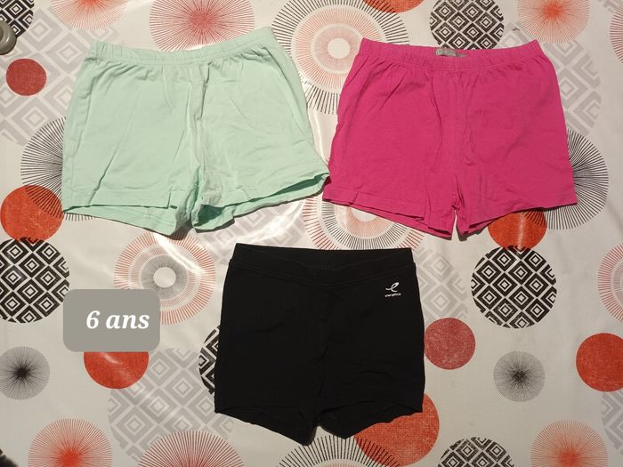 Lot 3 shorts élastiques 👧 taille 6 ans - photo numéro 2