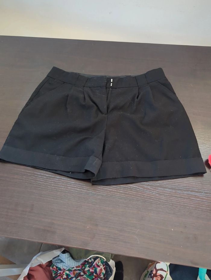 Short noir tailleur