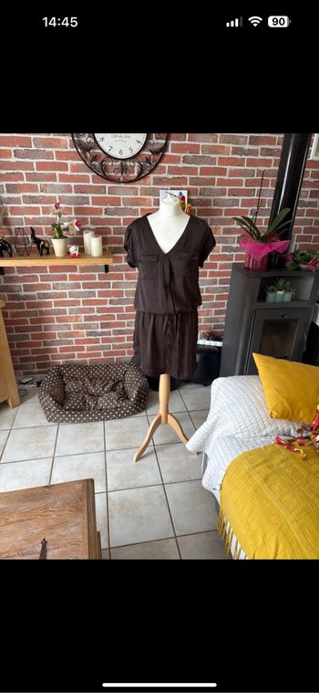 Robe Kiabi marron t 40
