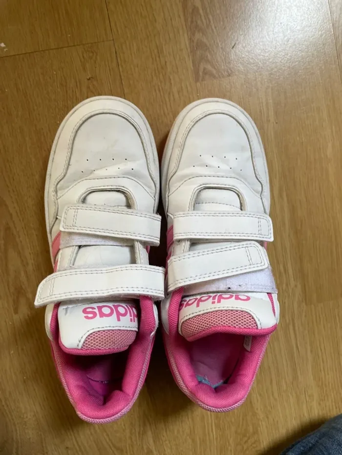 Adidas à scratch fille pointure 35 - photo numéro 2
