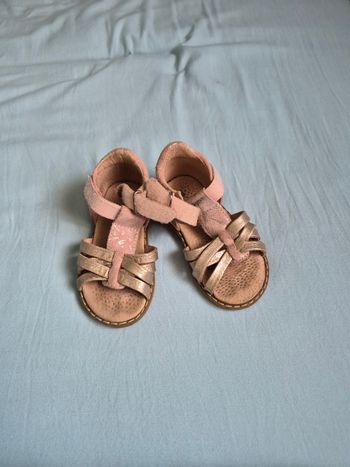 Sandale 20 et 21