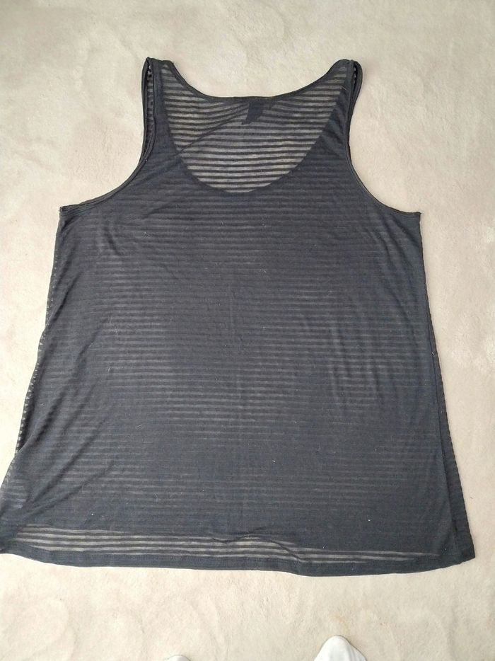 Débardeur sport - photo numéro 3