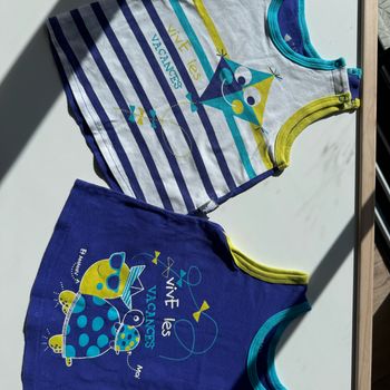 Lot 2 débardeurs Vive les vacances 18 mois