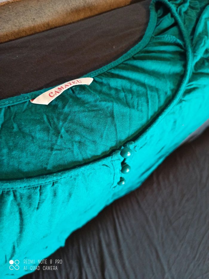 Haut turquoise - photo numéro 2