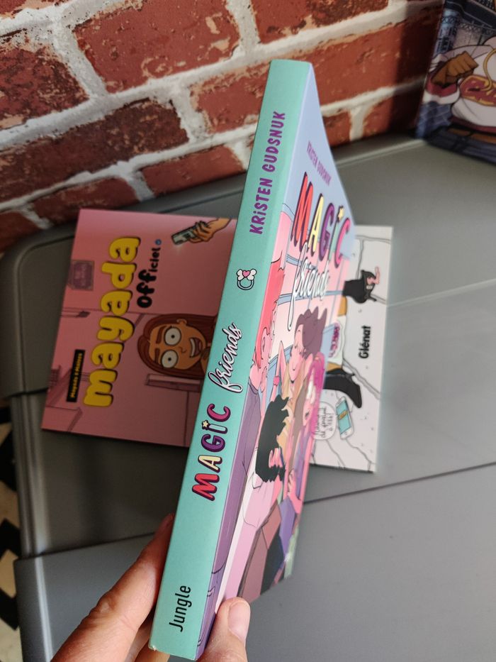 Lot de 3 livres bd roman graphique Glénat & Jungle - photo numéro 3