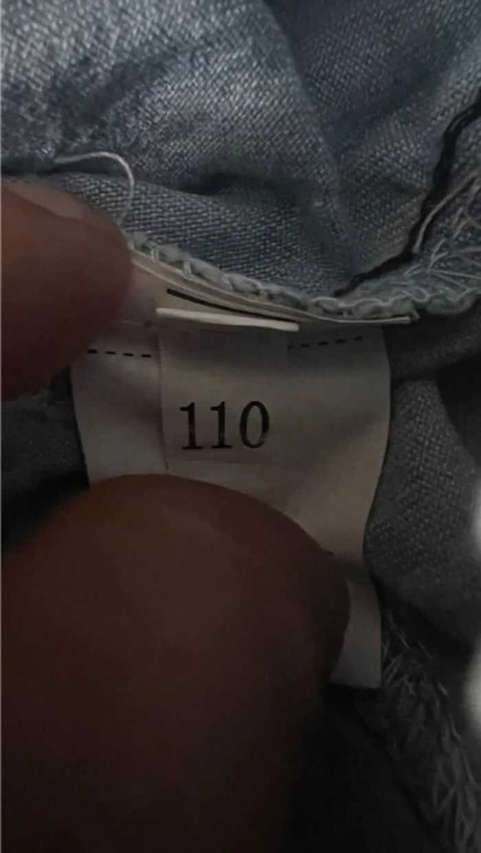 Short garçon taille 5 ans en parfait état  motif dinosaure 100% polyester bleu clair - photo numéro 6