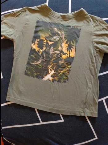 Tee shirt T4 5ans dinosaure