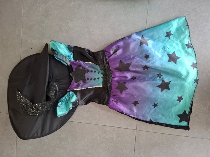 Déguisement petite sorcière d'halloween