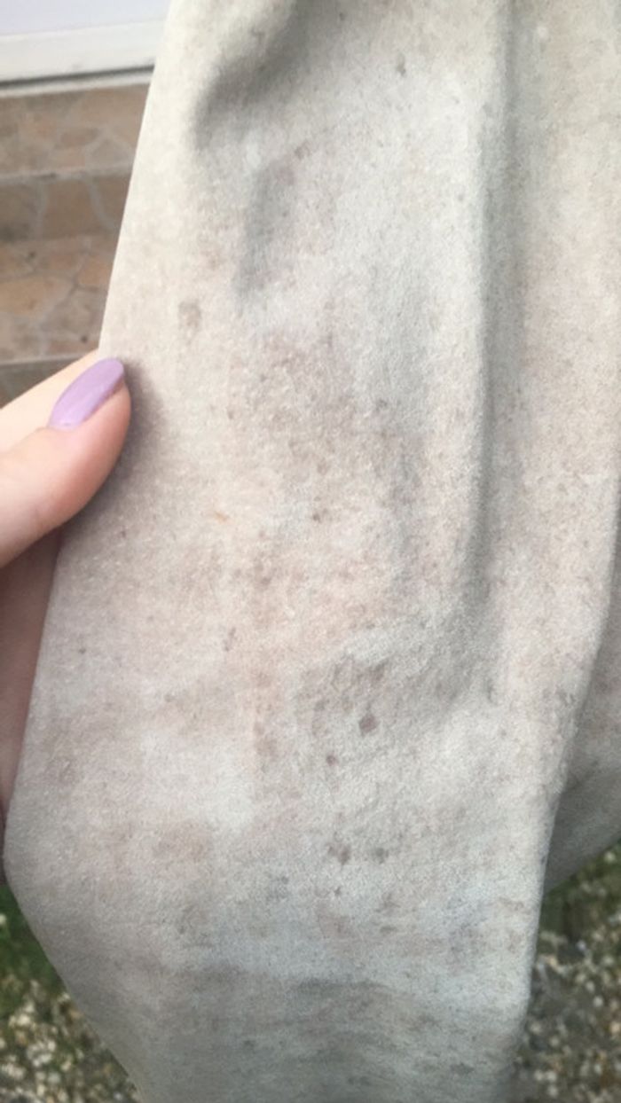 Veste en cuir cloutée - photo numéro 4