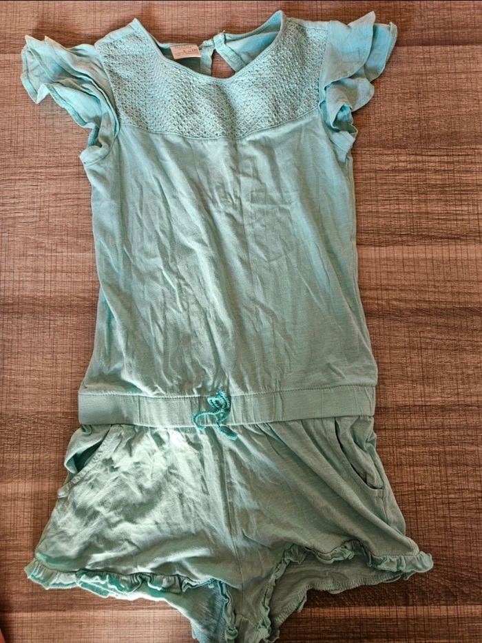 Lot vêtements 8 ans fille - photo numéro 2