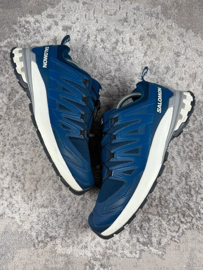 Salomon XA Pro 3D V9 - Blue & White & Grey