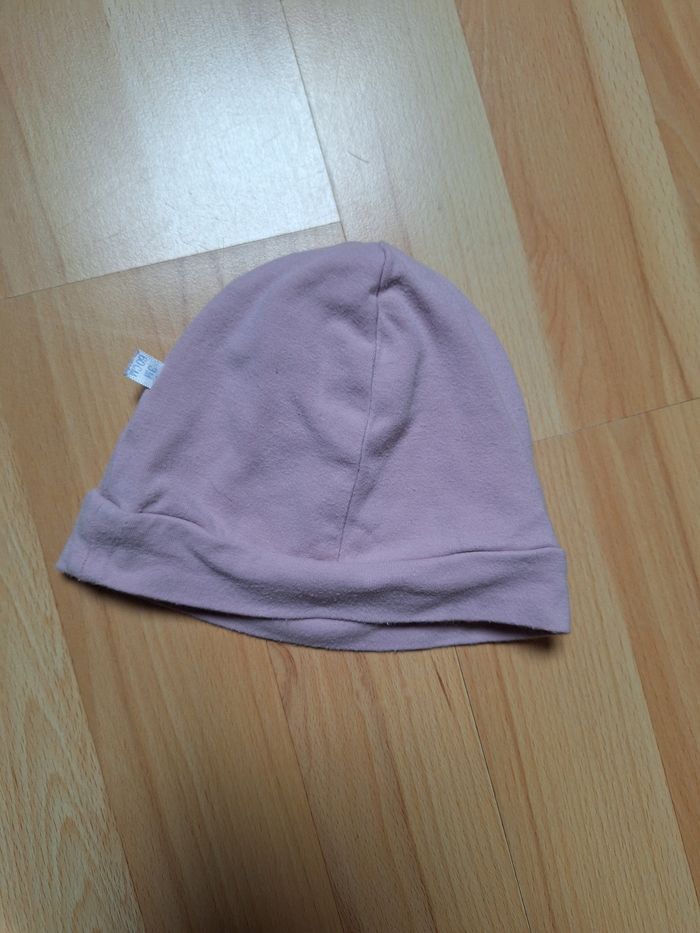 2 bonnets - photo numéro 3