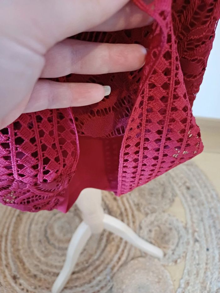 Robe Bordeaux chic en dentelle neuve Topshop taille XXS 32 - photo numéro 6