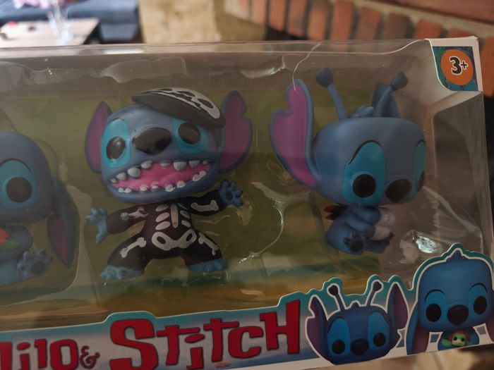coffret figurines stitch neuf - photo numéro 3