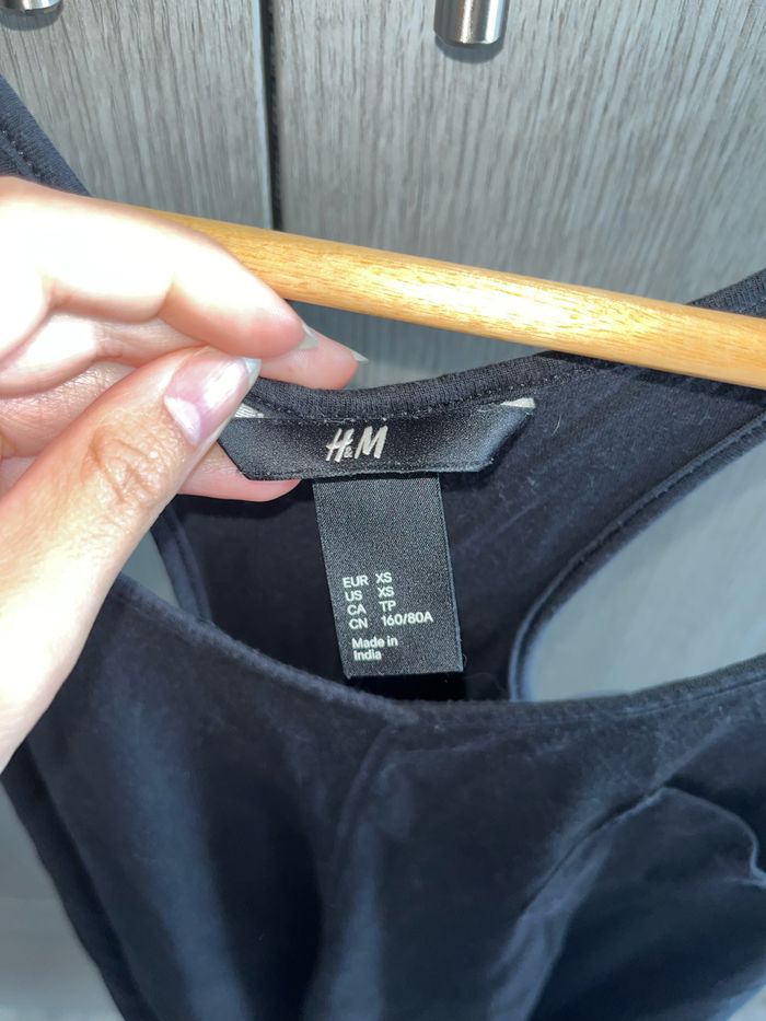 Débardeur noir - photo numéro 3