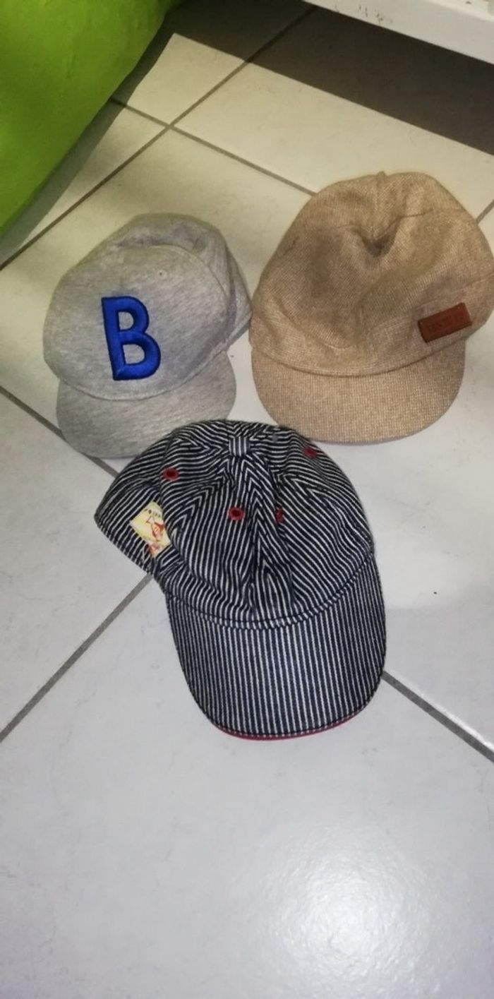 Lots 3 casquette - photo numéro 3