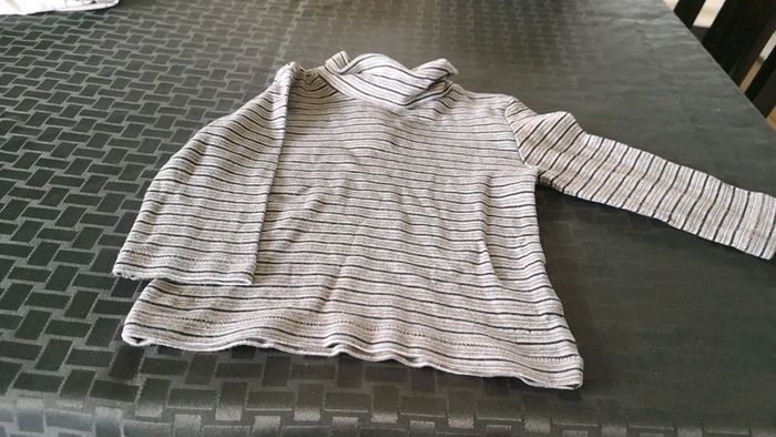 T-shirt 9 mois - photo numéro 2