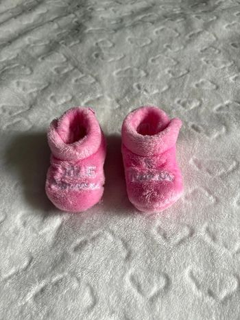 Chausson fille naissance