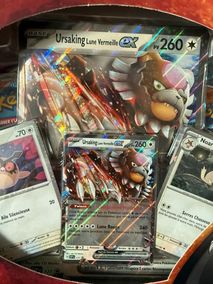 Coffret Pokémon Ursaking Lune Vermeille ex - photo numéro 4