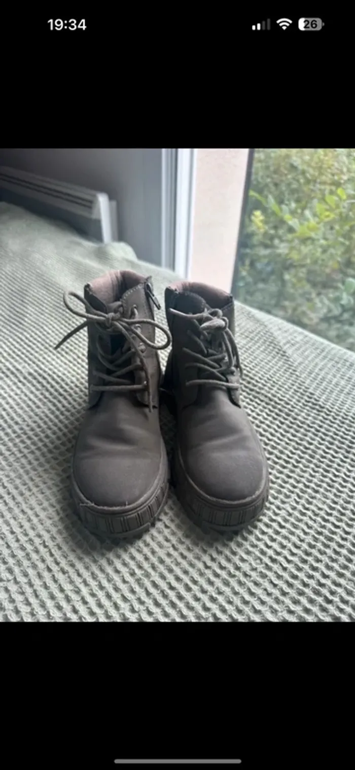 Bottes Zara kaki 32