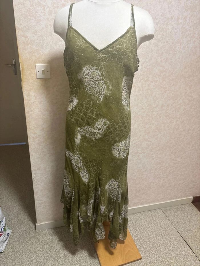 Robe longue taille 48 neuve