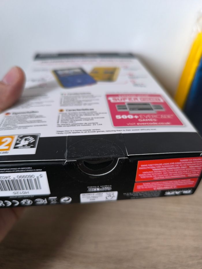 Capcom Super Pocket + Etui - photo numéro 4