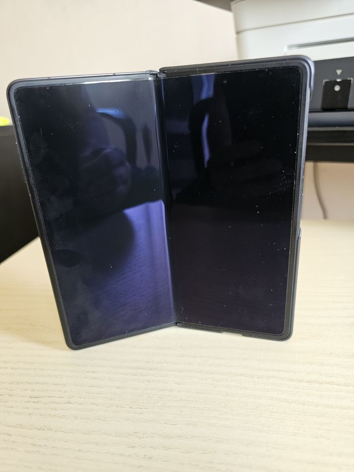 HONOR MAGIC V3 - ETAT NEUF - Boîte et Facture - photo numéro 5