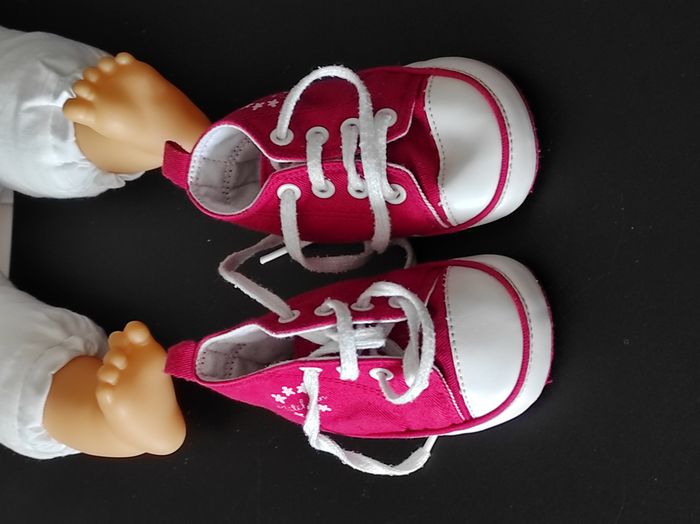 Baskets souples bébé fille 6 mois – lacets, motif fleur, rose - photo numéro 3